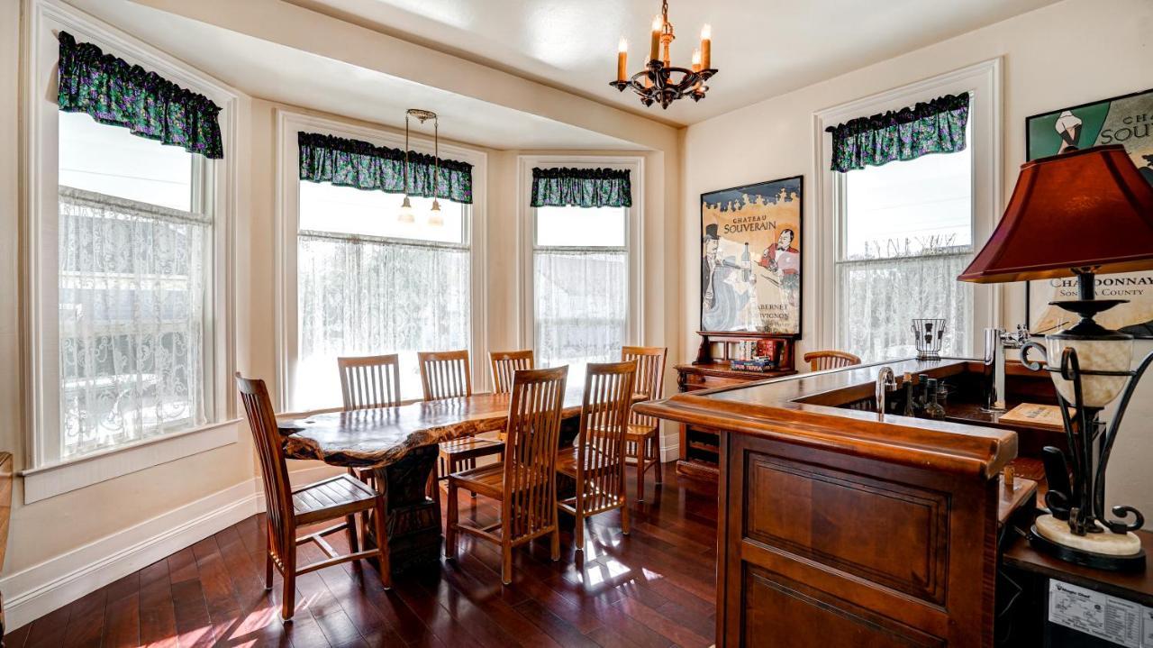 The River Belle Inn Healdsburg Extérieur photo